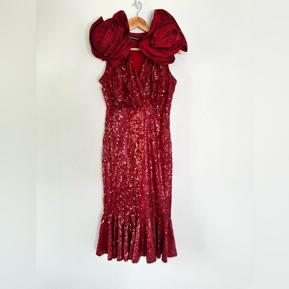 REDONDO BRAND Red Rose Shoulder Sequin Gown Dress M